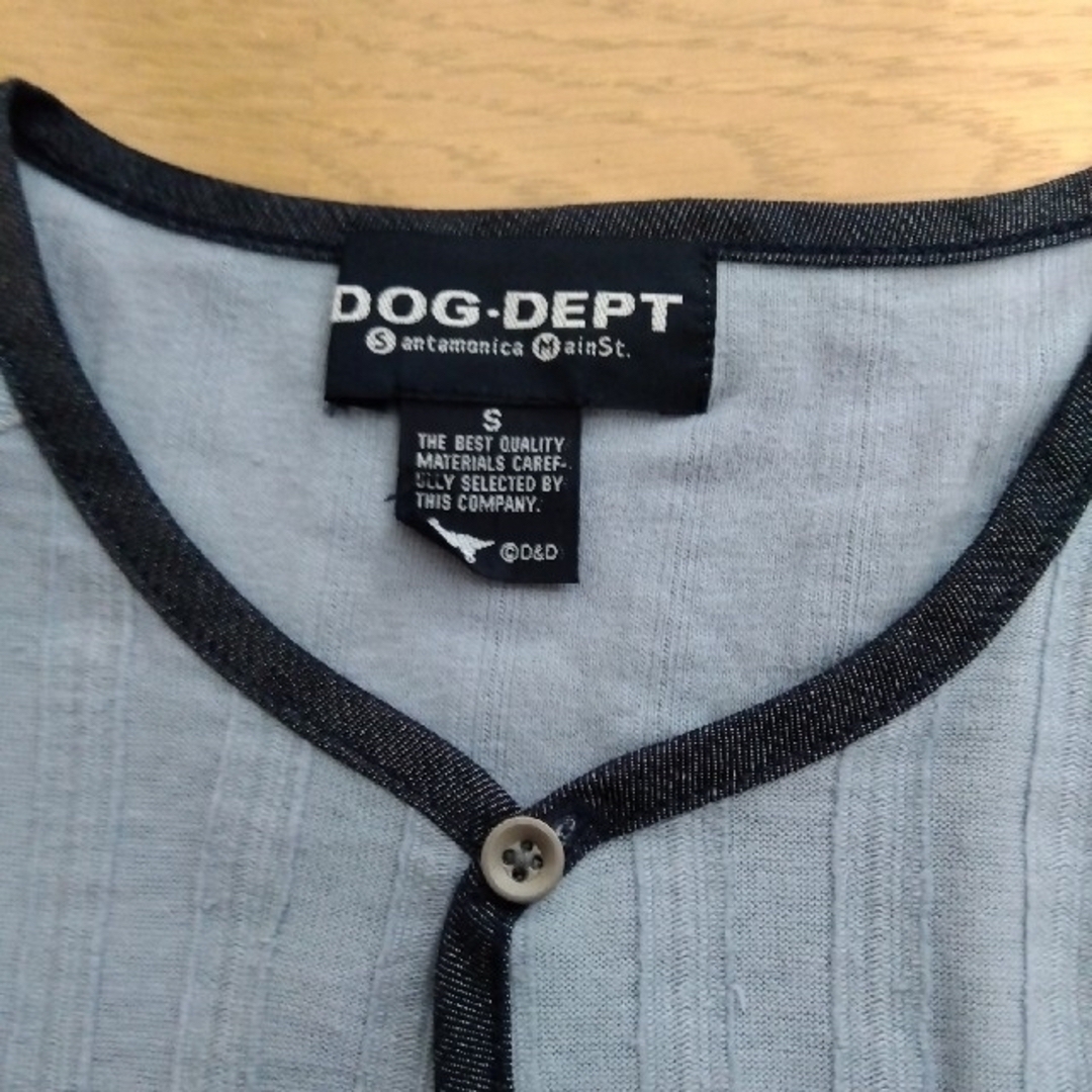 DOG DEPT(ドッグデプト)のDOG  DEPT　くすみブルー織柄ロングＴ　UNISEX　Ｓ　未着用 レディースのトップス(カットソー(長袖/七分))の商品写真
