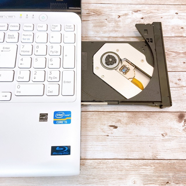 最大2000円引き マラソン期間 b381✨VAIO/薄型軽量/5世代 快適/爆速SSD