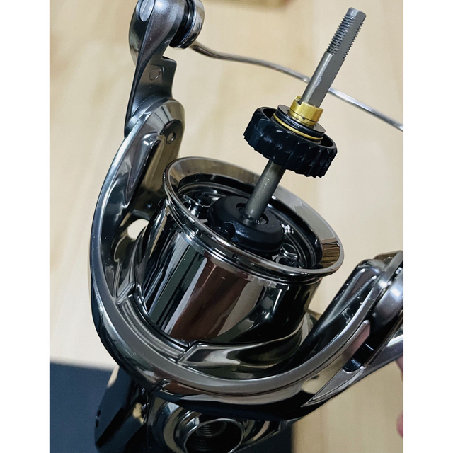 SHIMANO(シマノ)のかさかさ様専用　シマノ　18 ステラ　C3000 ボディのみ　Stella スポーツ/アウトドアのフィッシング(リール)の商品写真