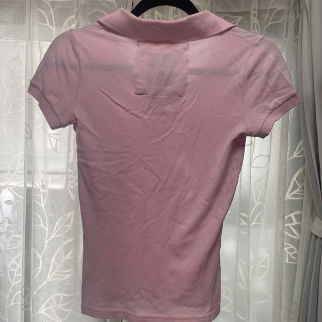 Abercrombie&Fitch(アバクロンビーアンドフィッチ)のアバクロ　ピンク　ポロシャツ レディースのトップス(ポロシャツ)の商品写真