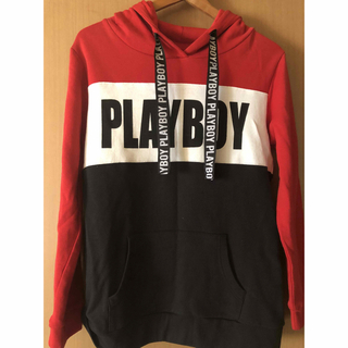 プレイボーイ(PLAYBOY)のプレイボーイ　パーカー　トルコカラー　新品(パーカー)