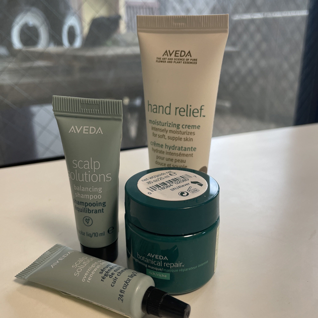 AVEDA(アヴェダ)のAVEDA ハンドクリーム、シャンプー他 コスメ/美容のキット/セット(サンプル/トライアルキット)の商品写真