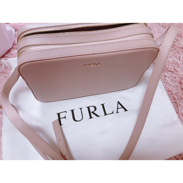 FURLA ショルダーバック　ピンクベージュ