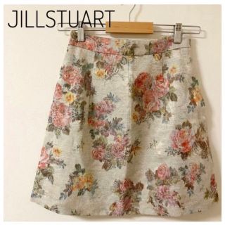 ジルスチュアート(JILLSTUART)の【美品】JILLSTUART  ジルシチュアート ゴブラン織　花柄スカート(ミニスカート)