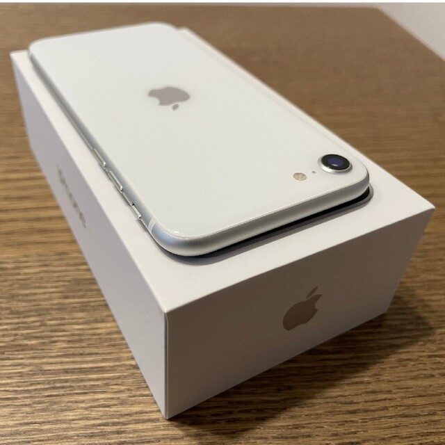 【送料無料】iPhone SE 第2世代 ホワイト 128 GB SIMフリー
