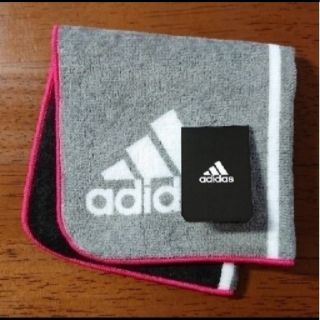 アディダス(adidas)の【新品、未使用】adidas タオルハンカチ(ハンカチ)