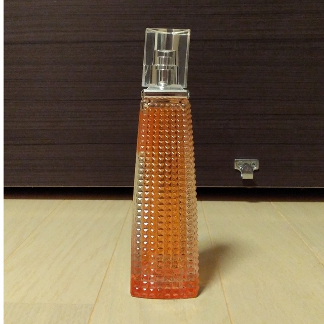 GIVENCHY 香水 50ml イレジスティブルよろしくお願いいたします