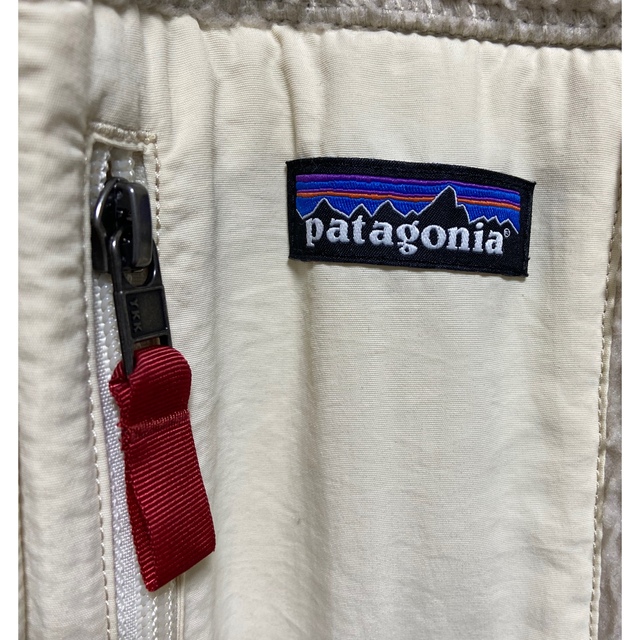 patagonia(パタゴニア)のPatagonia パタゴニア　ボア　アウター レディースのジャケット/アウター(ブルゾン)の商品写真