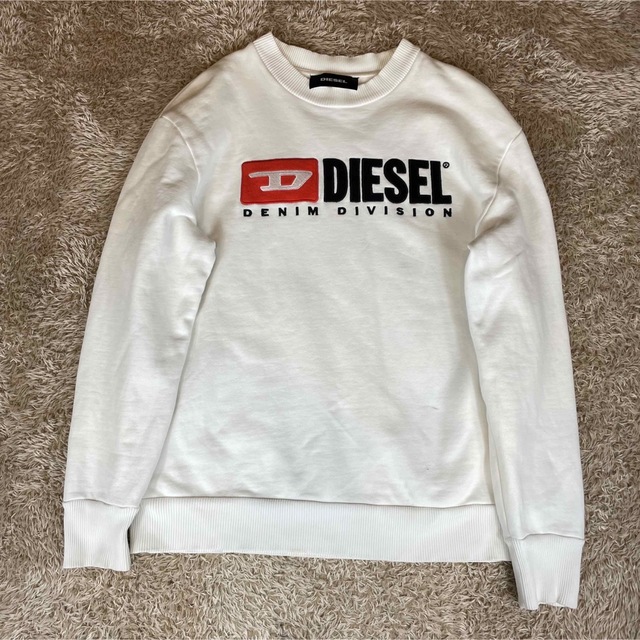 ■DIESEL ディーゼル■フロントロゴスウェット トレーナー