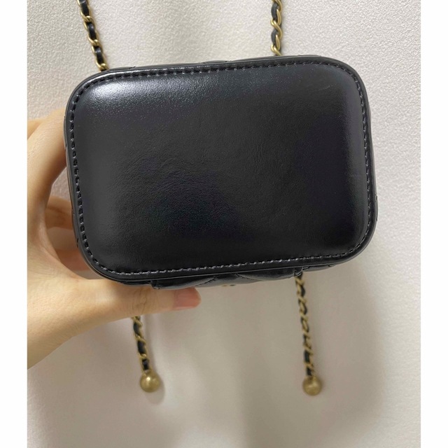 CHANEL(シャネル)のシャネル　ミニバッグ　バニティバッグ　ヴァニティーケース レディースのバッグ(ショルダーバッグ)の商品写真