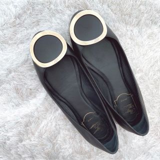 ロジェヴィヴィエ(ROGER VIVIER)のroger vivier ロジェヴィヴィエ　パンプス　フラットシューズ　美品(ハイヒール/パンプス)