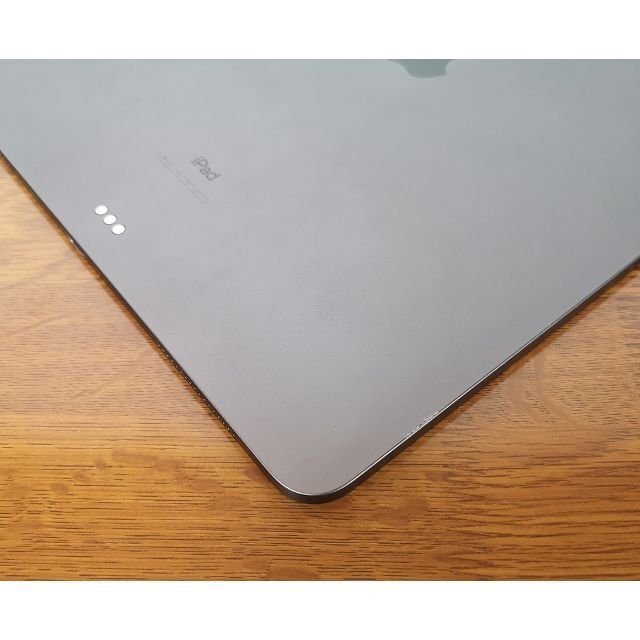 Apple(アップル)のApple iPad Pro 12.9インチ 第3世代 64GB Wi-Fi スマホ/家電/カメラのPC/タブレット(タブレット)の商品写真