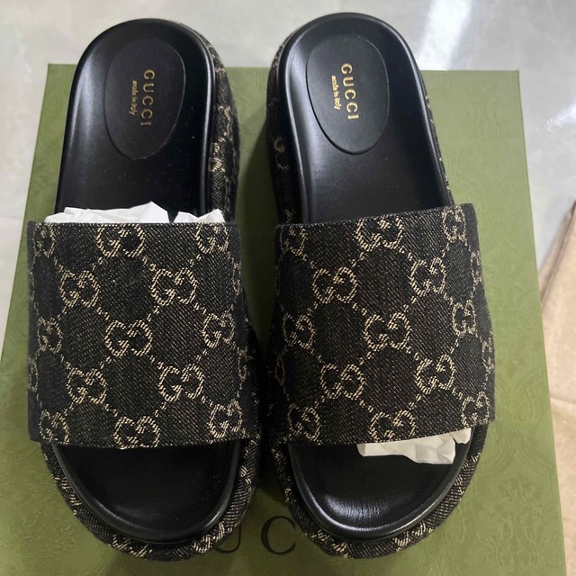 最終価格！未使用品　グッチ　デニムサンダル厚底　　サイズ38GUCCI