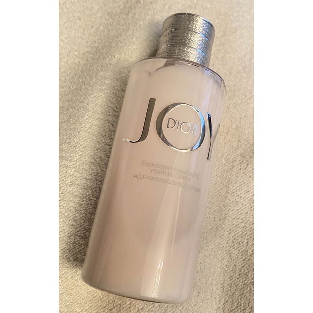 クリスチャンディオール  ボディミルクJOY 200ml