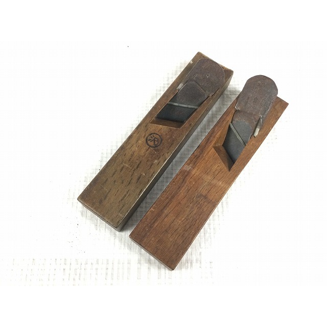 ☆中古品7個セット☆際鉋 3個 片木作里鉋 3個 五徳鉋 1個 特殊鉋 カンナ かんな 大工道具 きわかんな さくりかんな ごとくかんな 70047