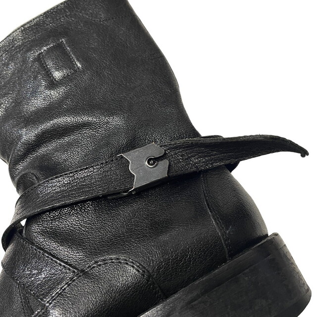 NEIL BARRETT(ニールバレット)のNeil Barrett バッファローレザーベルテッドブーツ エンジニア メンズの靴/シューズ(ブーツ)の商品写真