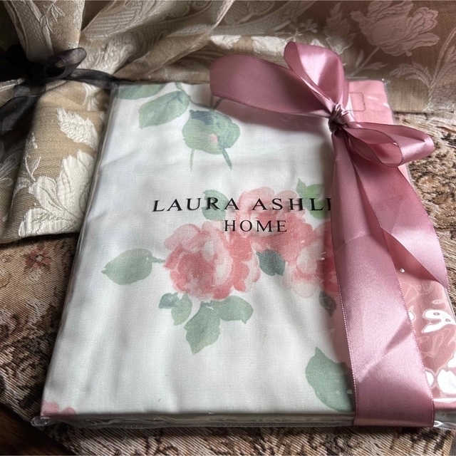 英国 LAURA ASHLAY HOME    ピロケース アルバティーン