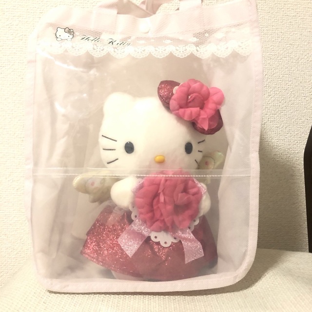 ★極美品★ハローキティー ぬいぐるみ DENPO エンタメ/ホビーのおもちゃ/ぬいぐるみ(ぬいぐるみ)の商品写真