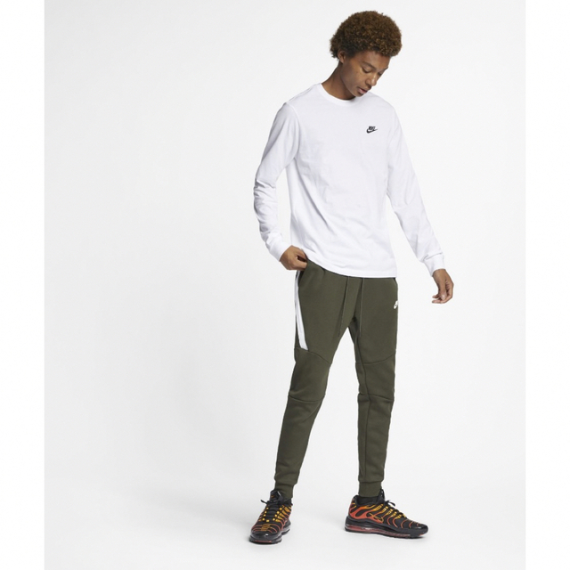 Nike x NOCTA NRG LR Fullzip L/S Crew www.ijdtogo.org