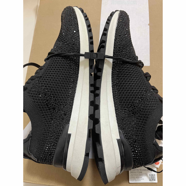 ZARA - ZARA ラインストーンスニーカー 35 タグ付き新品未使用の ZARA - ZARA ラインストーンスニーカー 35 タグ付き新品未使用の