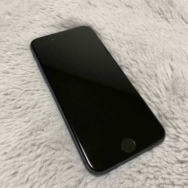 Apple iPhone8 スペースグレイ　256GB スマホ/家電/カメラのスマートフォン/携帯電話(スマートフォン本体)の商品写真