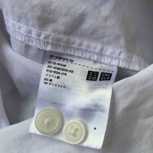 UNIQLO(ユニクロ)のUNIQLO ホワイトシャツ レディースのトップス(シャツ/ブラウス(長袖/七分))の商品写真