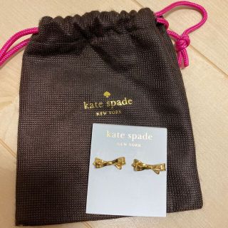 ケイトスペードニューヨーク(kate spade new york)のkate spade ピアス　リボン(ピアス)