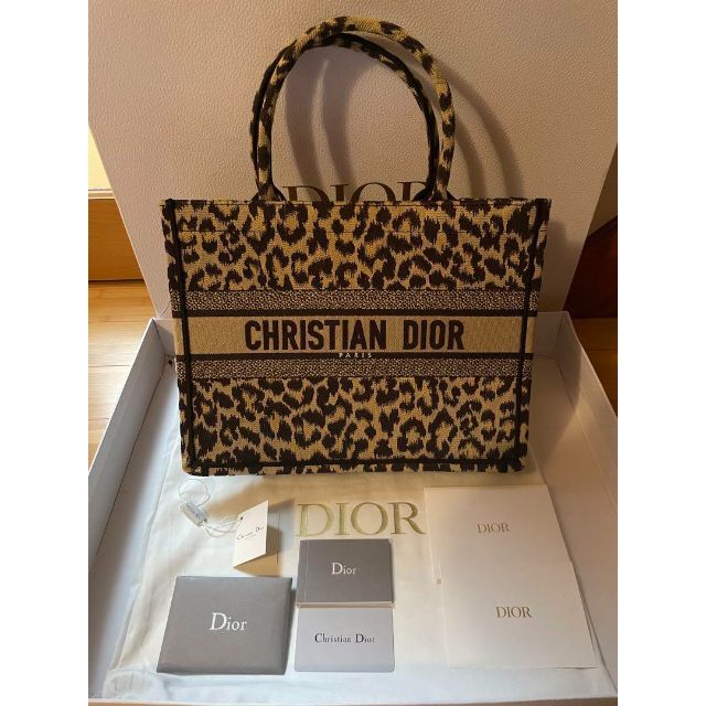 Dior ブックトート バッグ ディオール 福袋特集 2022 www.toyotec.com