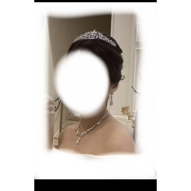 即日発送　ティアラ　ブライダル　just married ウェディング レディースのヘアアクセサリー(その他)の商品写真