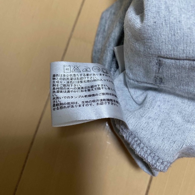 UNIQLO(ユニクロ)のユニクロ　レディース半袖パーカー　UNIQLO 　レディーストップス レディースのトップス(パーカー)の商品写真