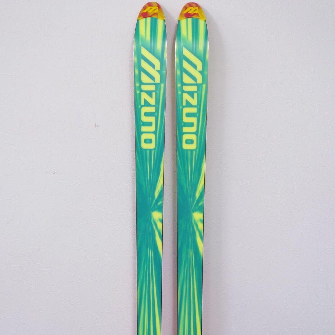 MIZUNO(ミズノ)のミズノ Dmode SCIFER 188cm センター 63ｍｍ ストレート スキー 板 アウトドア 約1550ｇ(一本あたり) スポーツ/アウトドアのスキー(板)の商品写真