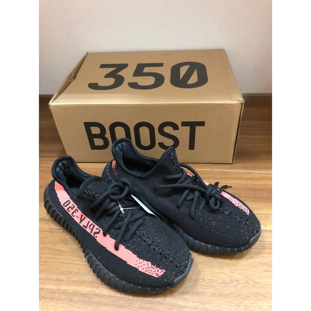 YEEZY（adidas）(イージー)の◇美品！レディースアディダスイージーブースト350V2 レディースの靴/シューズ(スニーカー)の商品写真