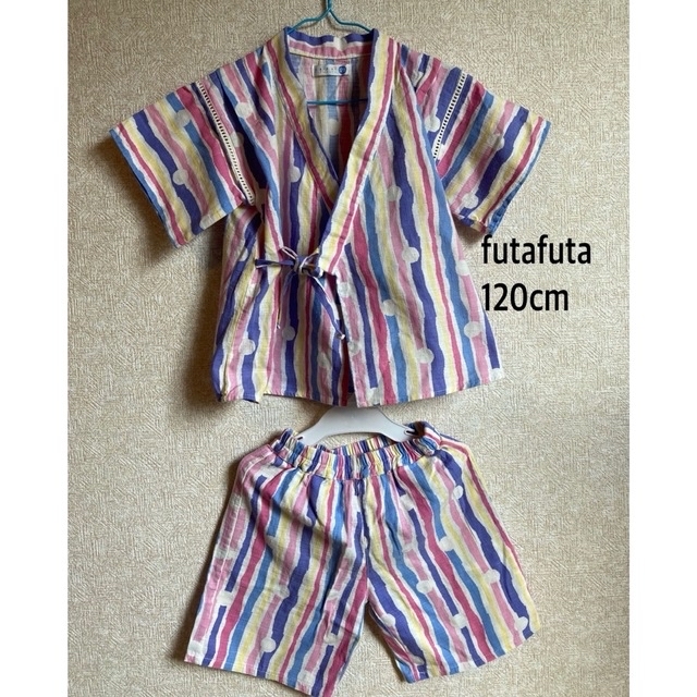 futafuta(フタフタ)の【さりさり様専用】futafuta 120cm 甚平 キッズ/ベビー/マタニティのキッズ服女の子用(90cm~)(甚平/浴衣)の商品写真