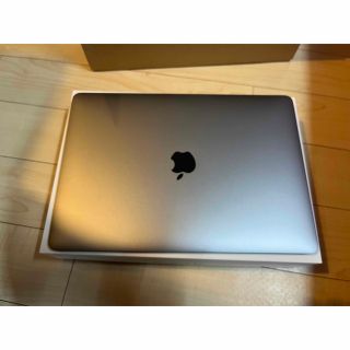 マック(Mac (Apple))のMacBook Air M1 MGN63J/A スペースグレイ  新品同様(ノートPC)