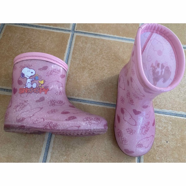 SNOOPY(スヌーピー)の長靴 レインブーツ 15 スヌーピー ピンク 女の子 キッズ/ベビー/マタニティのキッズ靴/シューズ(15cm~)(長靴/レインシューズ)の商品写真