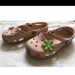 クロックス(crocs)のクロックス ピンク サイズ12.13   Flower(サンダル)