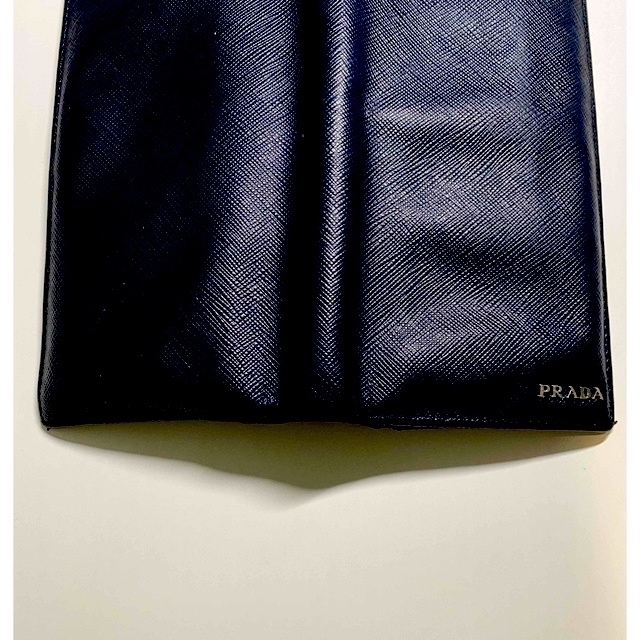 PRADA(プラダ)の最終値下げ【美品】【中古品】プラダ　長財布　二つ折り　サフィアーノレザー　ロゴ メンズのファッション小物(長財布)の商品写真