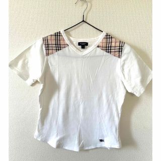 バーバリー(BURBERRY)のBURBERRY Vネック　Tシャツ　白T トップス(Tシャツ(半袖/袖なし))