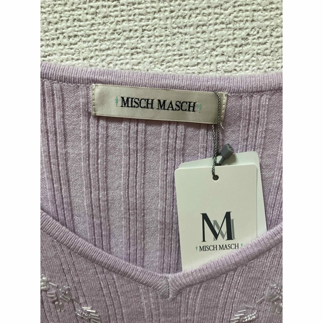 MISCH MASCH(ミッシュマッシュ)のミッシュマッシュ⭐︎ビジューニット⭐︎お花⭐︎サイズM レディースのトップス(ニット/セーター)の商品写真