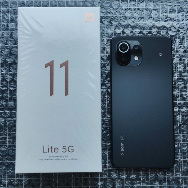 【美品】Xiaomi Mi11 Lite 5G ブラック