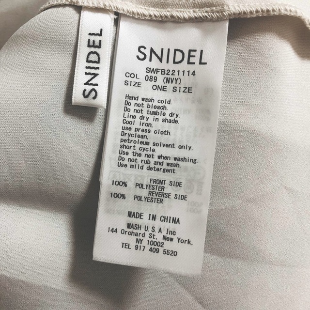 SNIDEL(スナイデル)のSNIDEL スナイデル オーガンジーシースルーブラウス トワルドジュイ柄 レディースのトップス(シャツ/ブラウス(長袖/七分))の商品写真