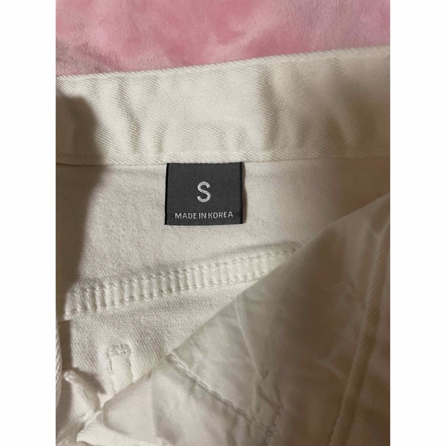 韓国　ホワイトデニムミニスカート レディースのスカート(ミニスカート)の商品写真