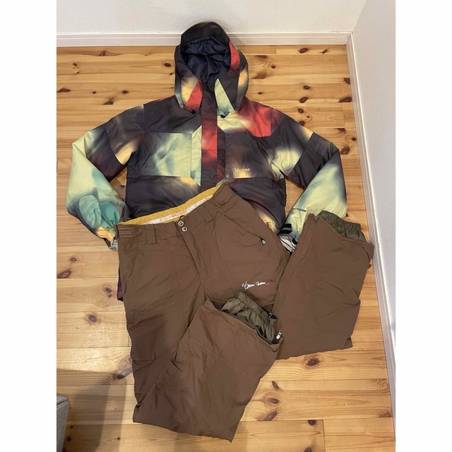 VOLCOM ボルコム スノーボードウェア セットアップ スキー バートン