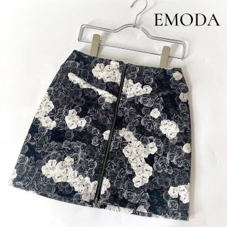 エモダ(EMODA)のEMODA 花柄 スカート ミニスカート フロントZIP Flower(ミニスカート)