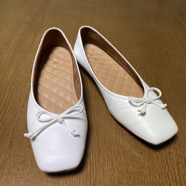 ピシェアバハウス フラットシューズ 23.5 | www.suellencolombo.com.br