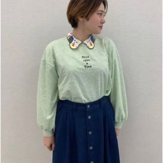 リベットアンドサージ(rivet & surge)の【新品タグ付】襟付き 刺繍 長袖カットソー(カットソー(長袖/七分))