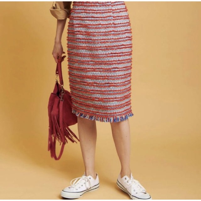 The Virgnia(ザヴァージニア)の【極美品】ヴァージニア　サマーツイードタイトスカート レディースのスカート(ひざ丈スカート)の商品写真