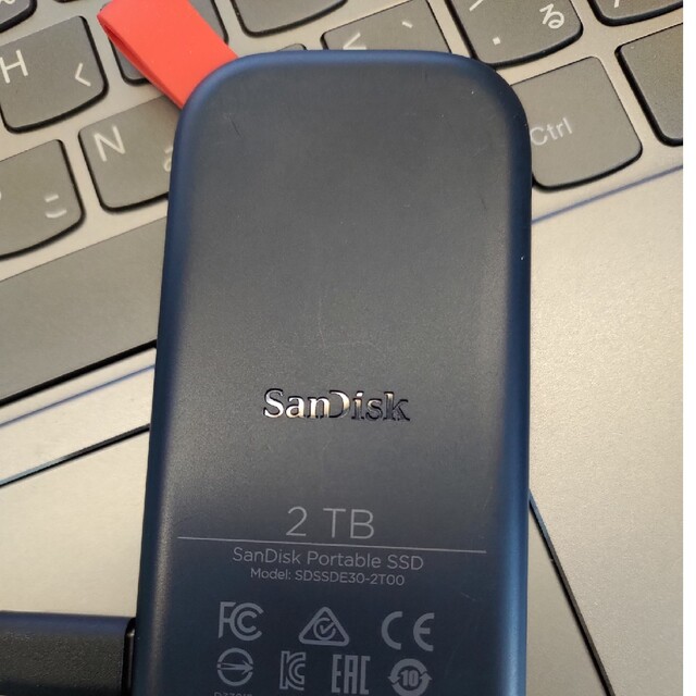 SanDisk SDSSDE30-2T00-J25　大容量2TB!!!