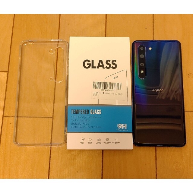 AQUOS R5G / SoftBank版 / SIMロック解除済 AQUOS R5G / SoftBank版 / SIMロック解除済