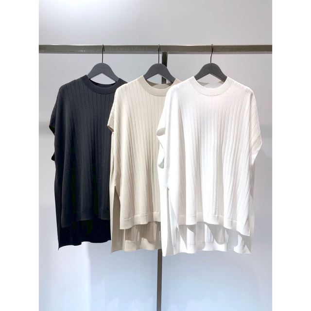 theory luxe 21SS ポンチョ風プルオーバーニット　シルバーベージュ